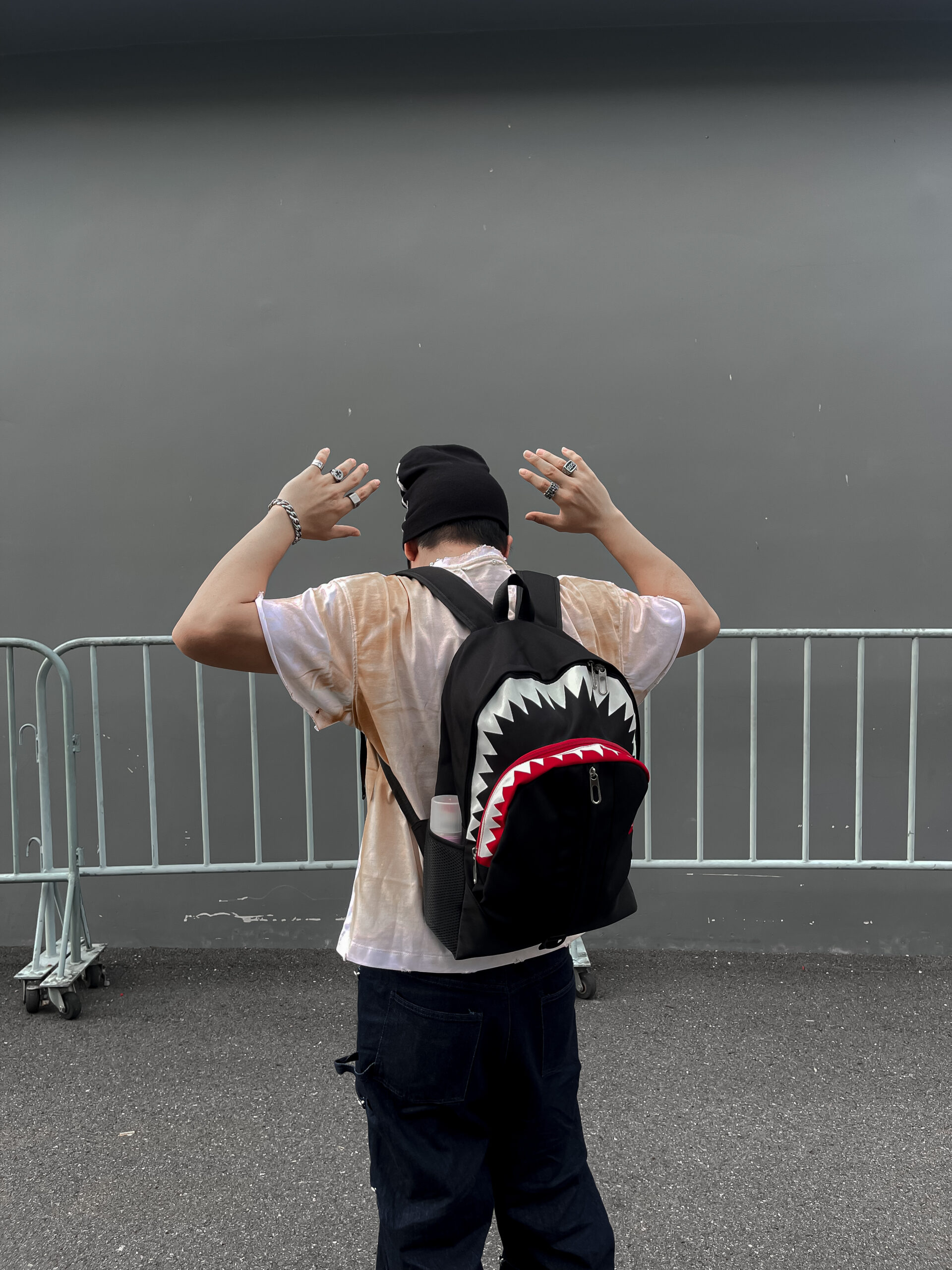 MOVEN JAWS Backpack/ Black - Dạ Quang